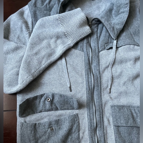 Men’s Banana Republic zip up sweater jacket, gray size large - Picture 2 of 6
